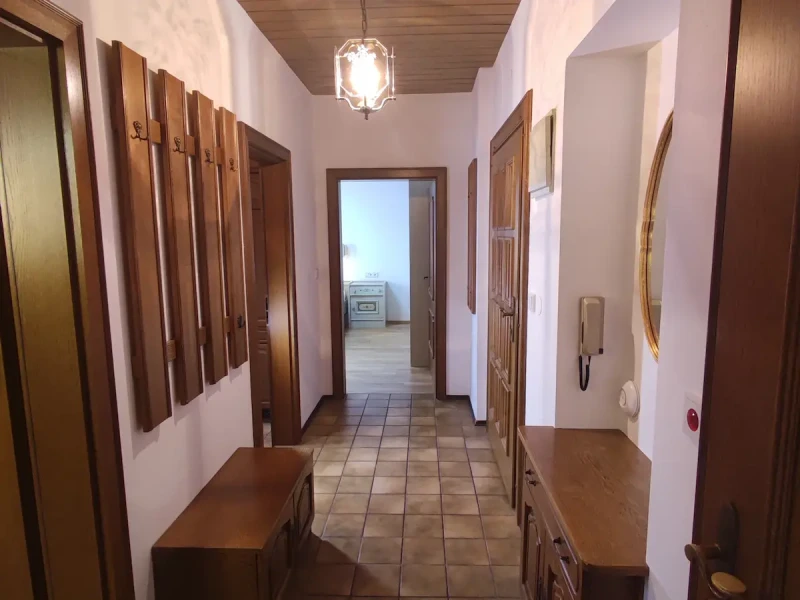 Mozart Vorraum mit Blick Richtung Schlafzimmer